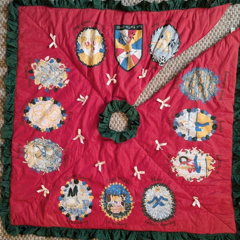 Vintage 12 Days Of Christmas Tree Skirt